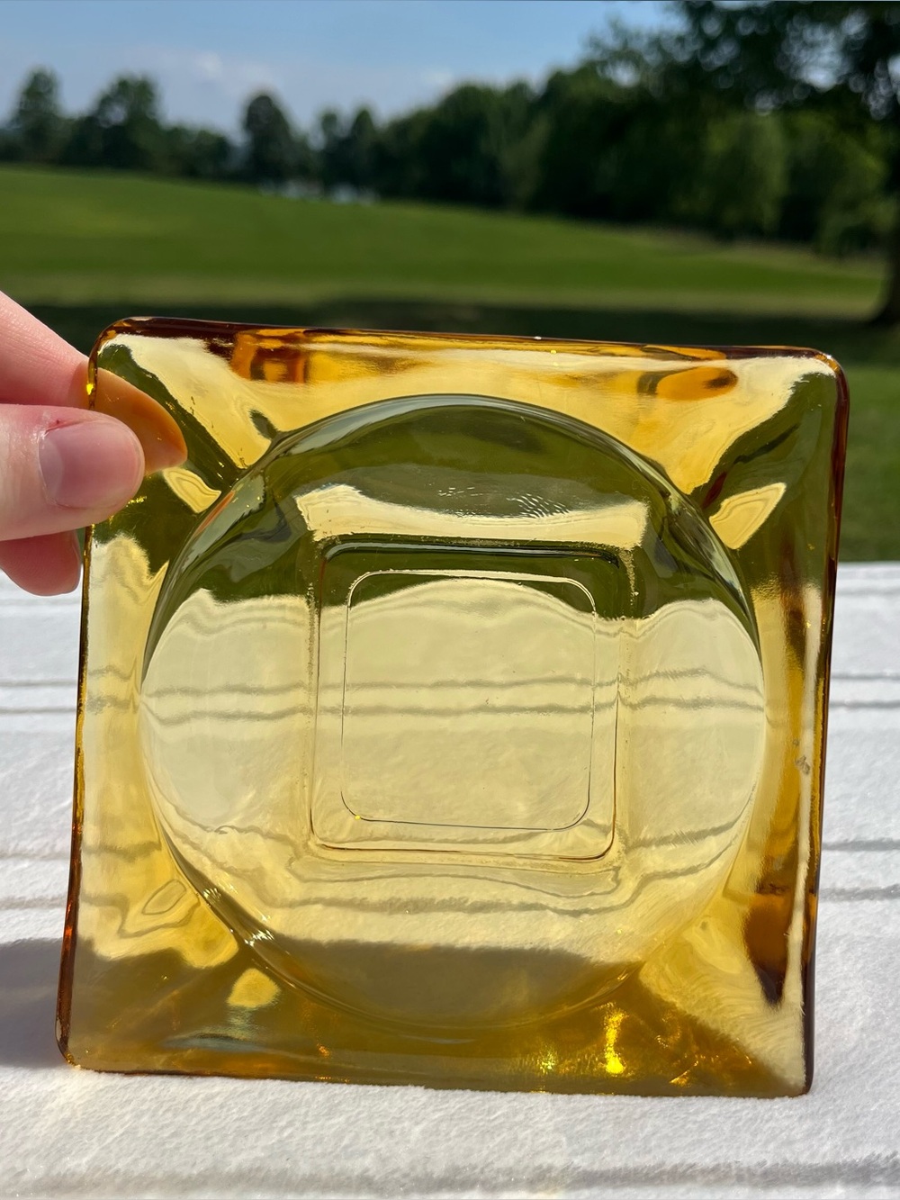1970’s Anchor Amber Ash Tray or a beautiful paper weight - Picture 4 of 5